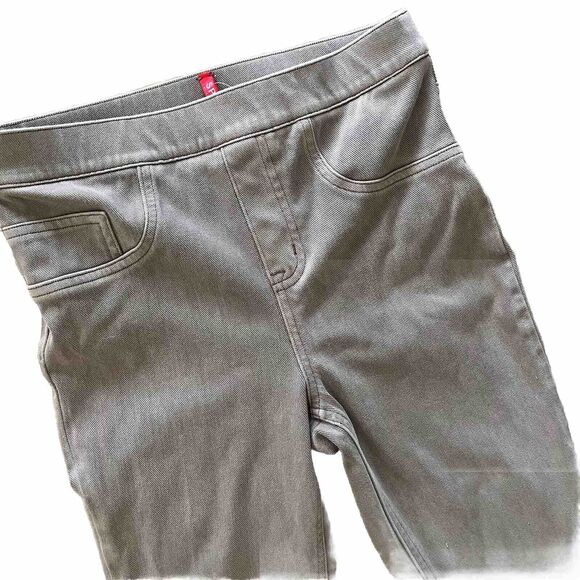 SPANX Grey Stretch Pull On Skinny Jean Legging Straight Leg Size S - Picture 1 of 4
